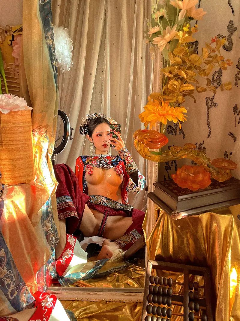 hình cosplay chapter 413 51