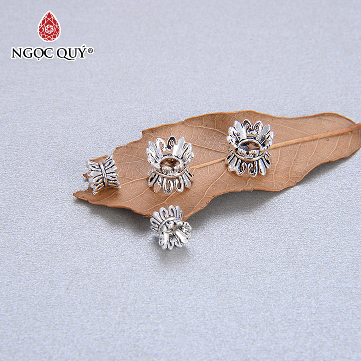 Charm bạc chặn hạt hoạ tiết - Ngọc Quý Gemstones