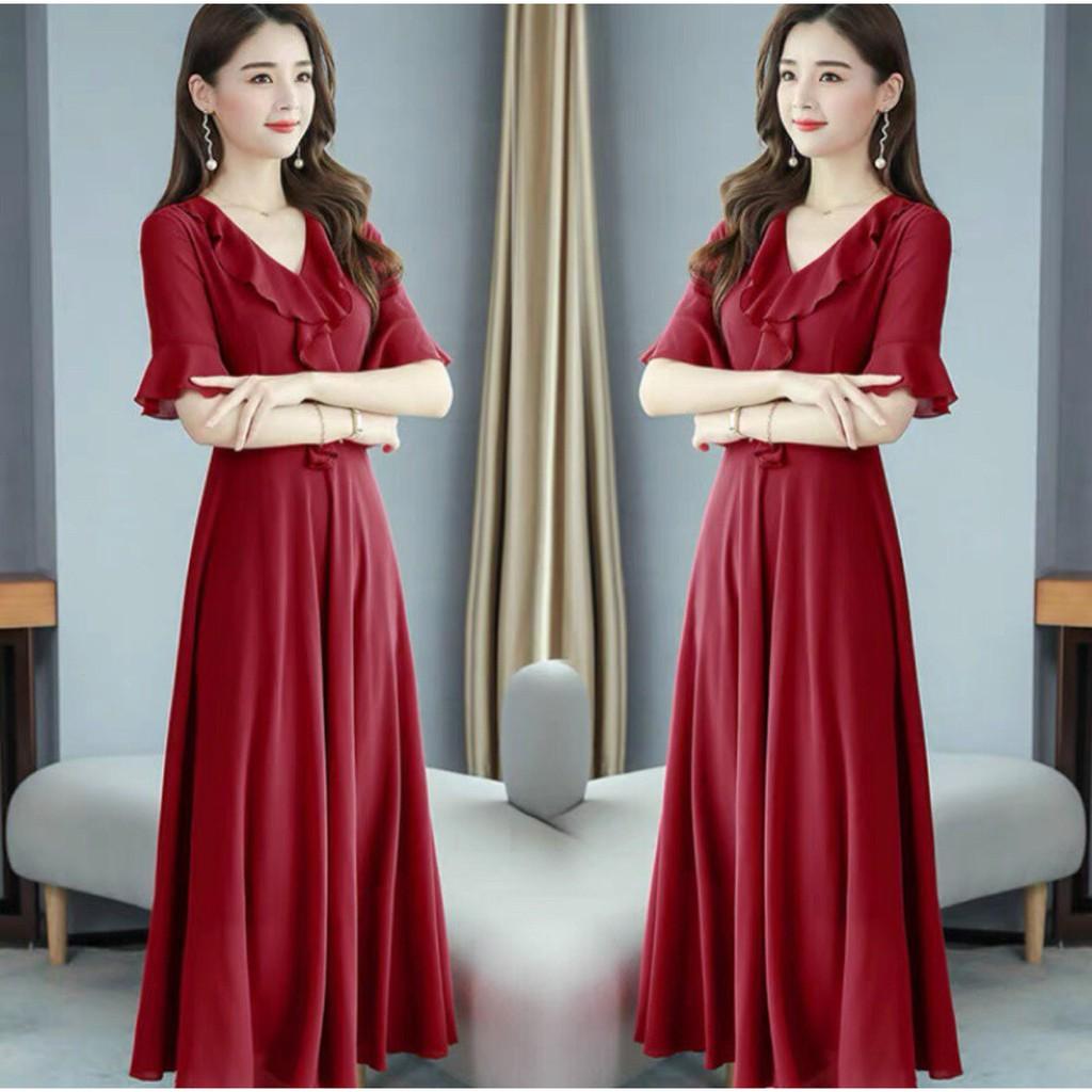 ĐẦM COTTON LẠNH THIẾT KẾ HỌA TIẾT TRƠN NHƯNG KHÔNG KÉM PHẦN SANG TRỌNG,CHẤT LIỆU VÃI THOÁNG MÁT