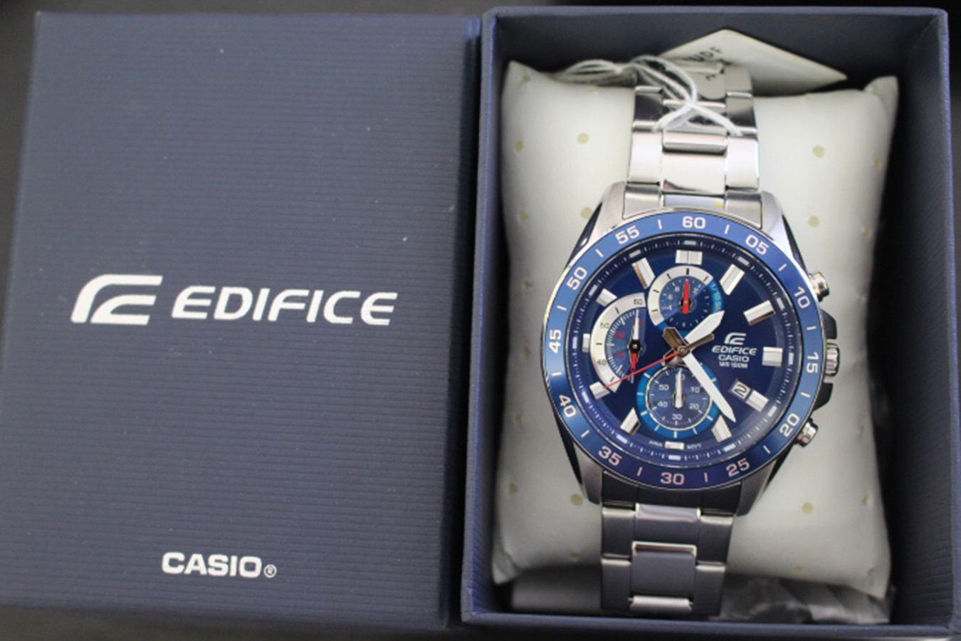 Đồng hồ nam dây kim loại Casio EDIFICE EFV-550D-2AVUDF