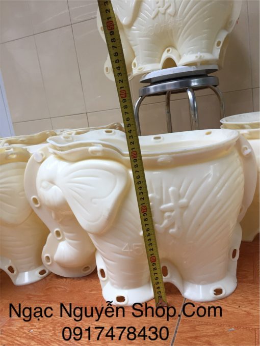 Khuôn đúc chậu hình con voi to dài 45cm cao 30cm ngang 25cm đổ úp đáy