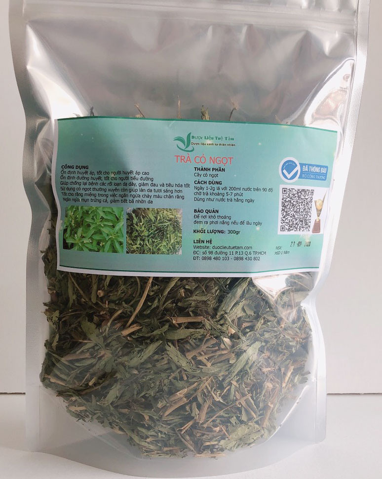 Trà cỏ ngọt - Dùng thích hợp cho người tiểu đường -  Cỏ ngọt sấy khô thơm và sạch - Gói 300g