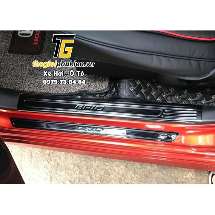 COMBO Nẹp bước chân và ốp chống trầy cốp Honda Brio vân Titan