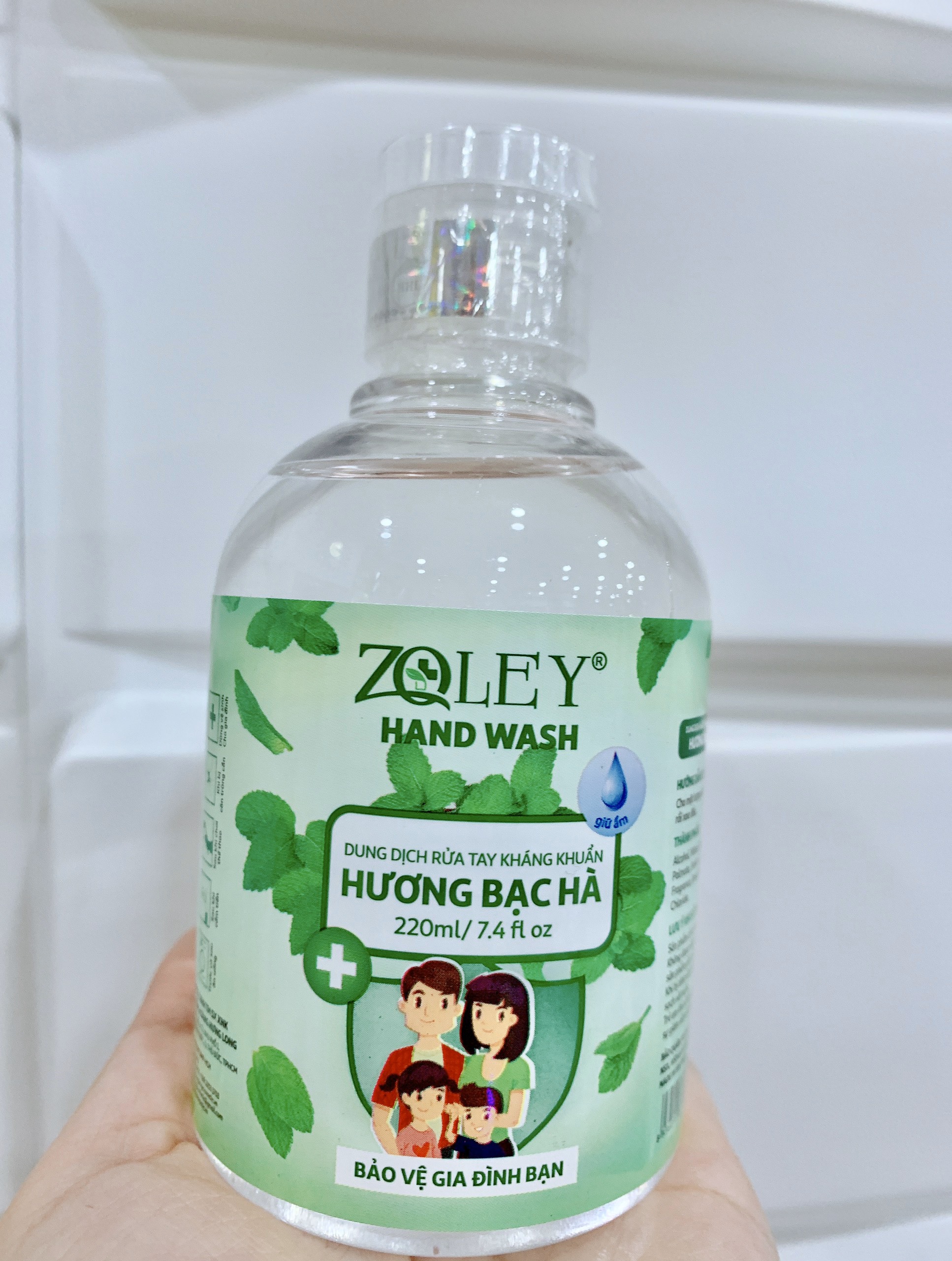 Nước Rửa Tay Khô Zoley 220ml Hương Bạc Hà