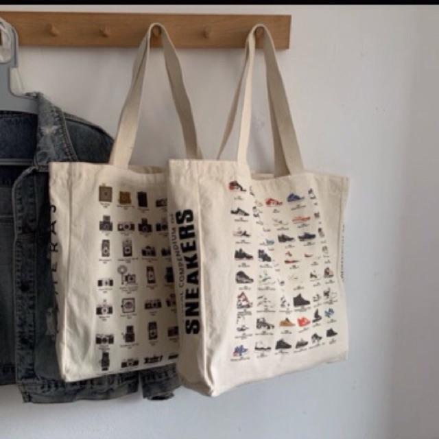 Túi tote Sneakers and Cameras