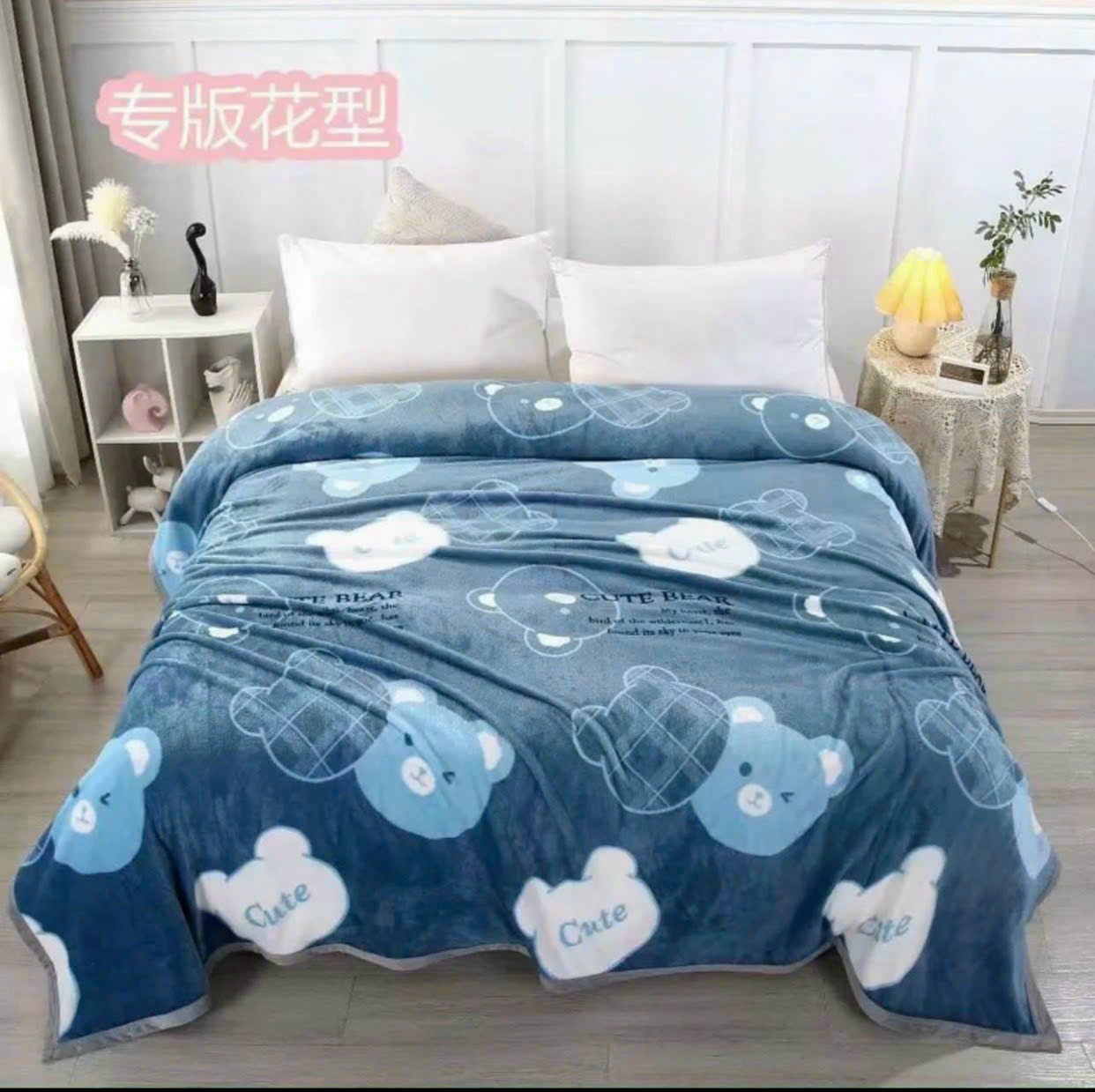 Chăn Lông Tuyết Sữa Hàn Quốc In Hình Siêu Đẹp Siêu Mềm Mịn Kích Thước 2mx2m2 Giao Màu Ngẫu Nhiên