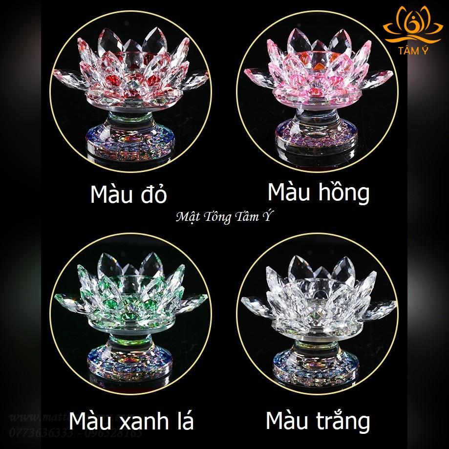 ĐẾ NẾN HOA SEN PHA LÊ CHÂN CAO