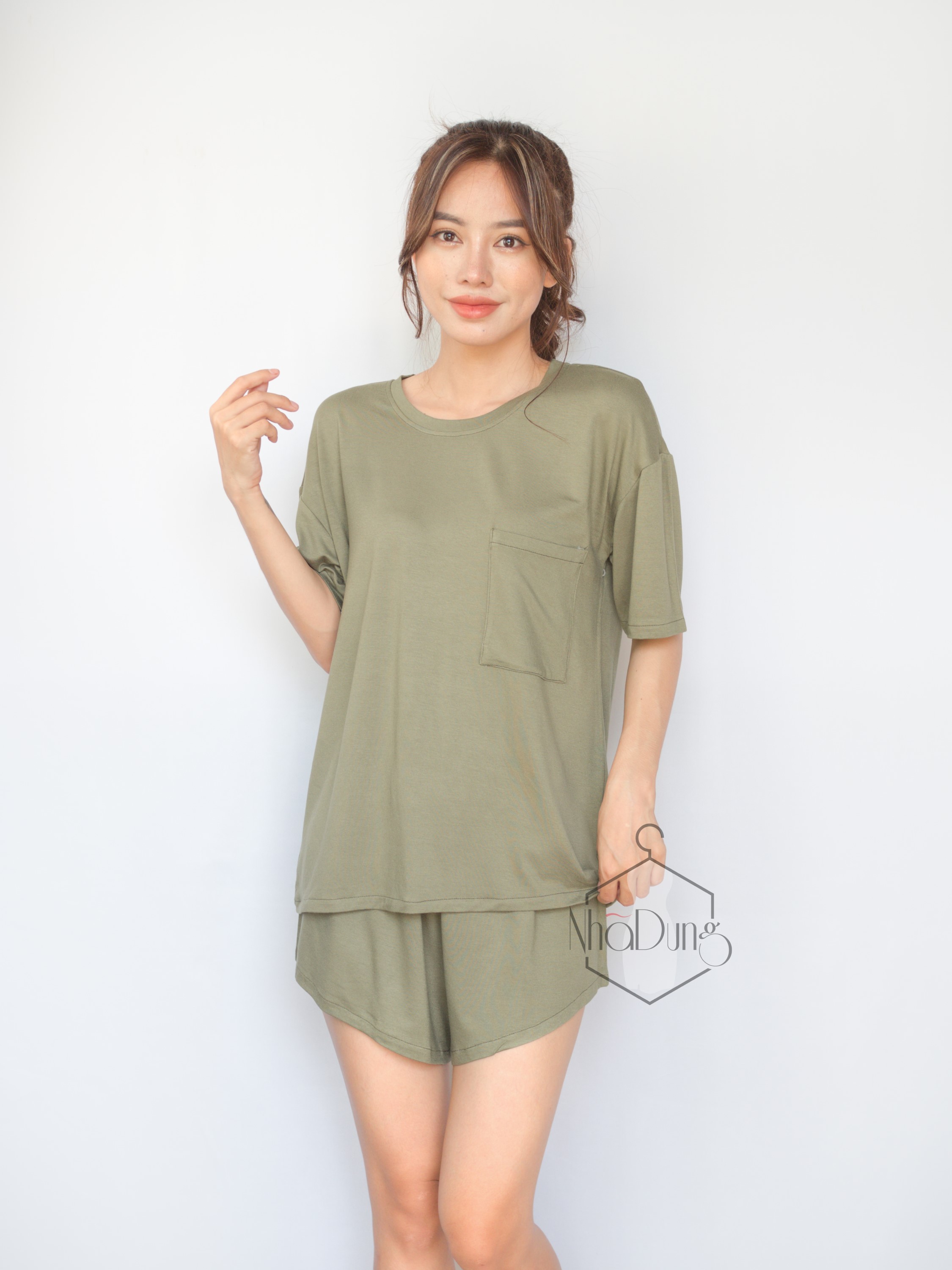 Đồ bộ nữ mặc nhà vải thun cotton trơn co giãn mềm mịn thấm hút mồ hôi đủ size từ 40-75kg - L