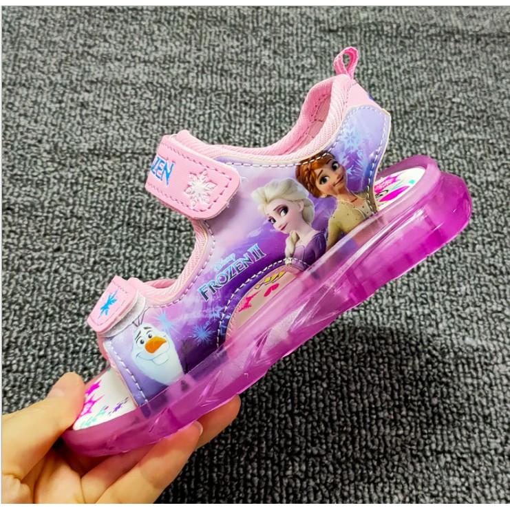 Giày sandal Elsa, Hello Kitty, Mickey bé gái có đèn led từ 1 - 7 tuổi