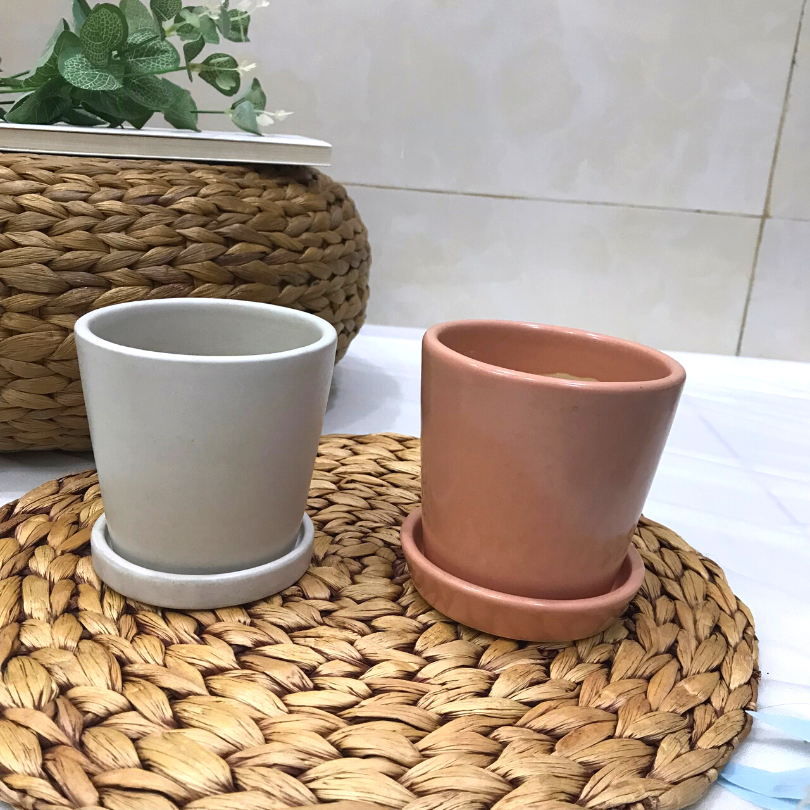 Chậu gốm sứ mini Smile Decor trồng cây trong nhà, sân vườn kèm đĩa