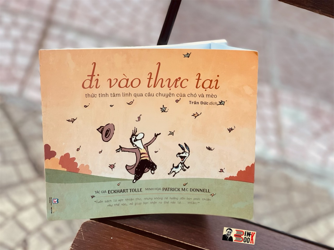 ĐI VÀO THỰC TẠI -