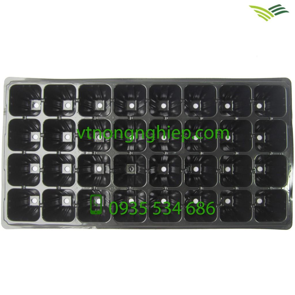5 khay nhựa 32 lỗ ươm trồng cây.