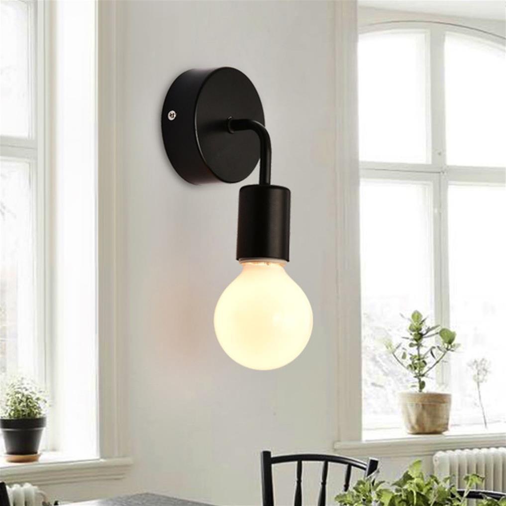 Chân đèn gắn tường trang trí phong cách cổ điển