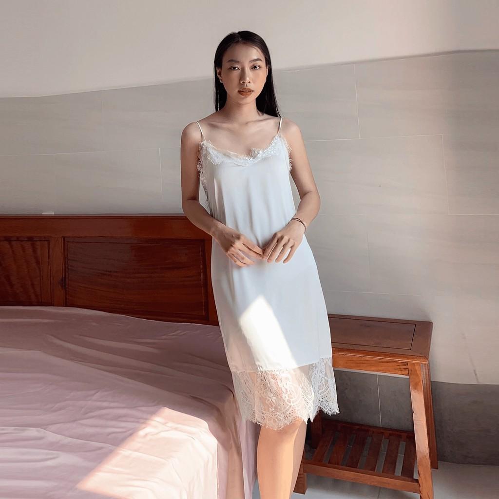 Set Đầm Váy Ngủ 2 Dây Sleepwear Quý Phái Cổ Tim Trắng Kem Chất Lụa Cao Cấp Phối Ren Sexy Mát Mịn