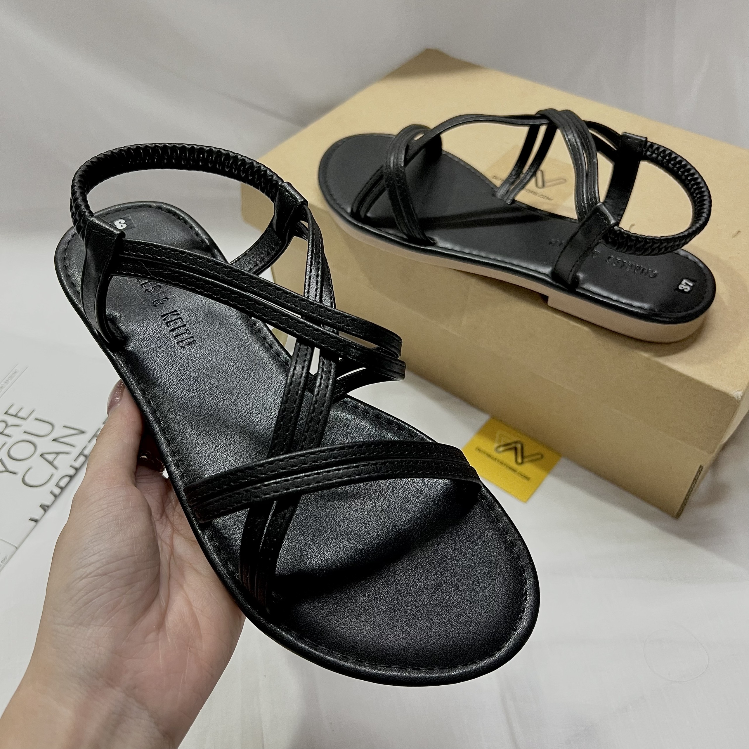 Giày Sandal Nữ Quai Ngang Chéo Đế Bệt Màu Nâu Đen Dây Mảnh Nhỏ Duy Nhật Store Học Sinh Đi Học Bền Uzzang Chiến Binh Thun