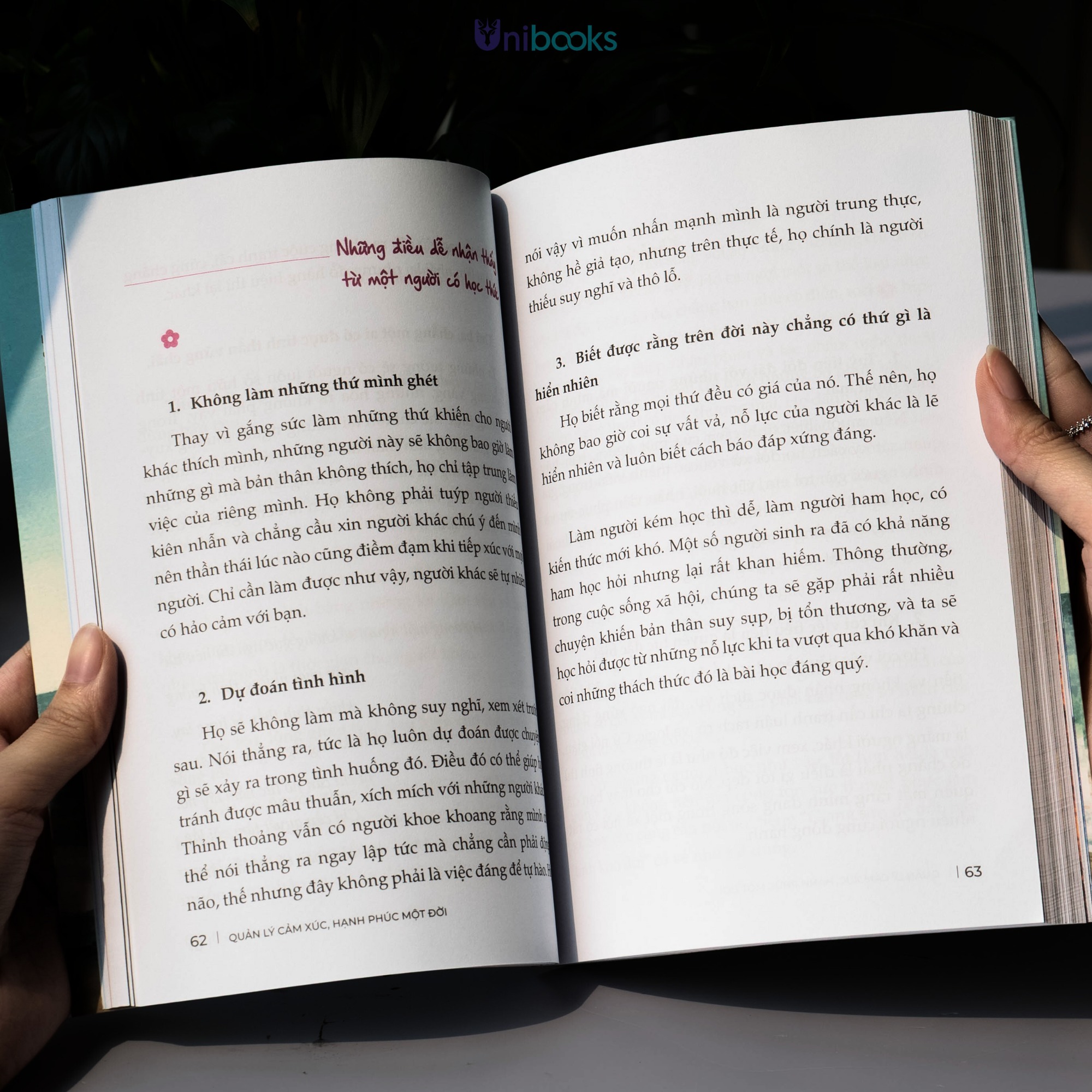Quản Lý Cảm Xúc, Hạnh Phúc Một Đời - Unibooks - Tặng 20 khóa học phát triển bản thân, sự nghiệp