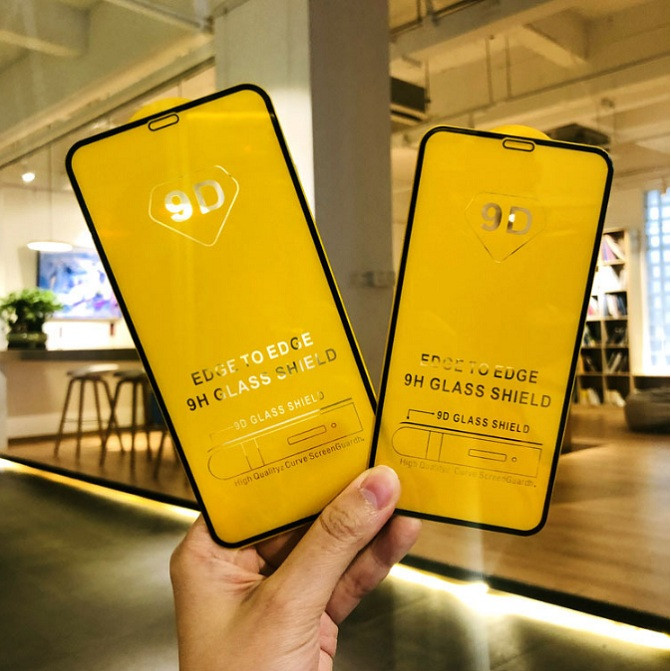 Kính cường lực full màn dành cho iPhone 11 Pro Max.