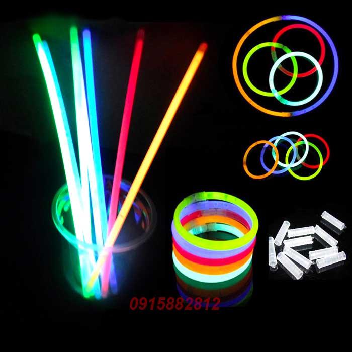 Hộp 100 Cây Que Phát Sáng Dạ Quang Vòng Tay Phản Quang Nhiều Màu Lightstick