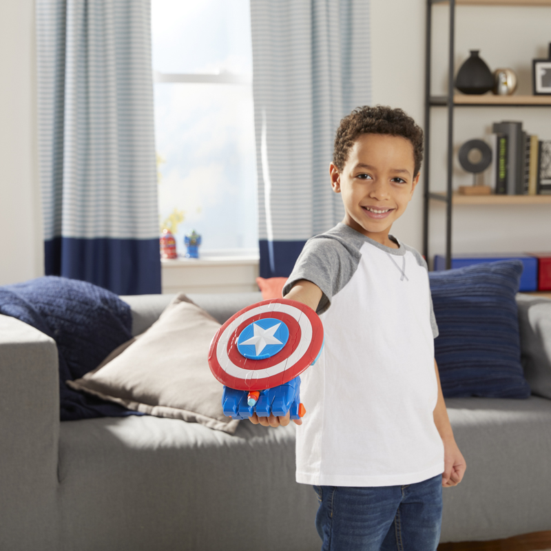 Đồ Chơi HASBRO AVENGERS Mô Hình Khiên Chiến Đấu Tấn Công Captain America Dòng Mech S F0265