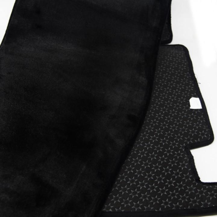 Thảm taplo lông cừu chống trượt cao cấp xe Mazda BT50 2017-2019.