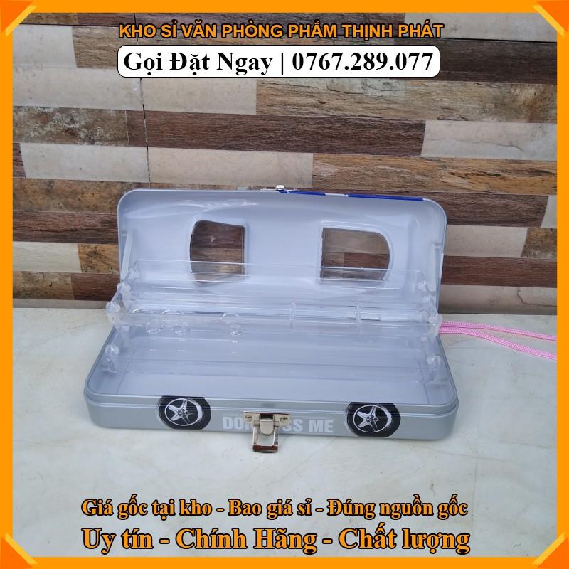 Hộp đựng mô hình oto bằng kim loại