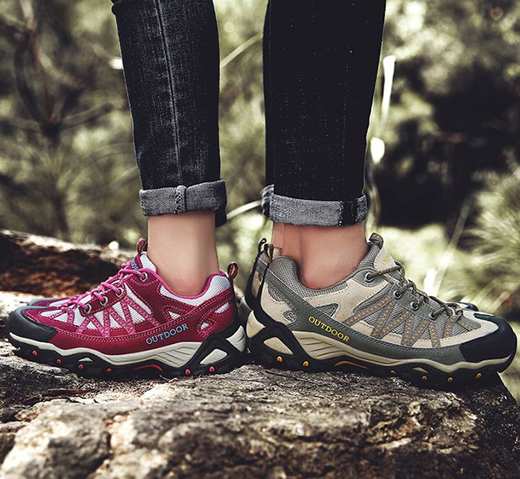 Giày Thể Thao Nữ