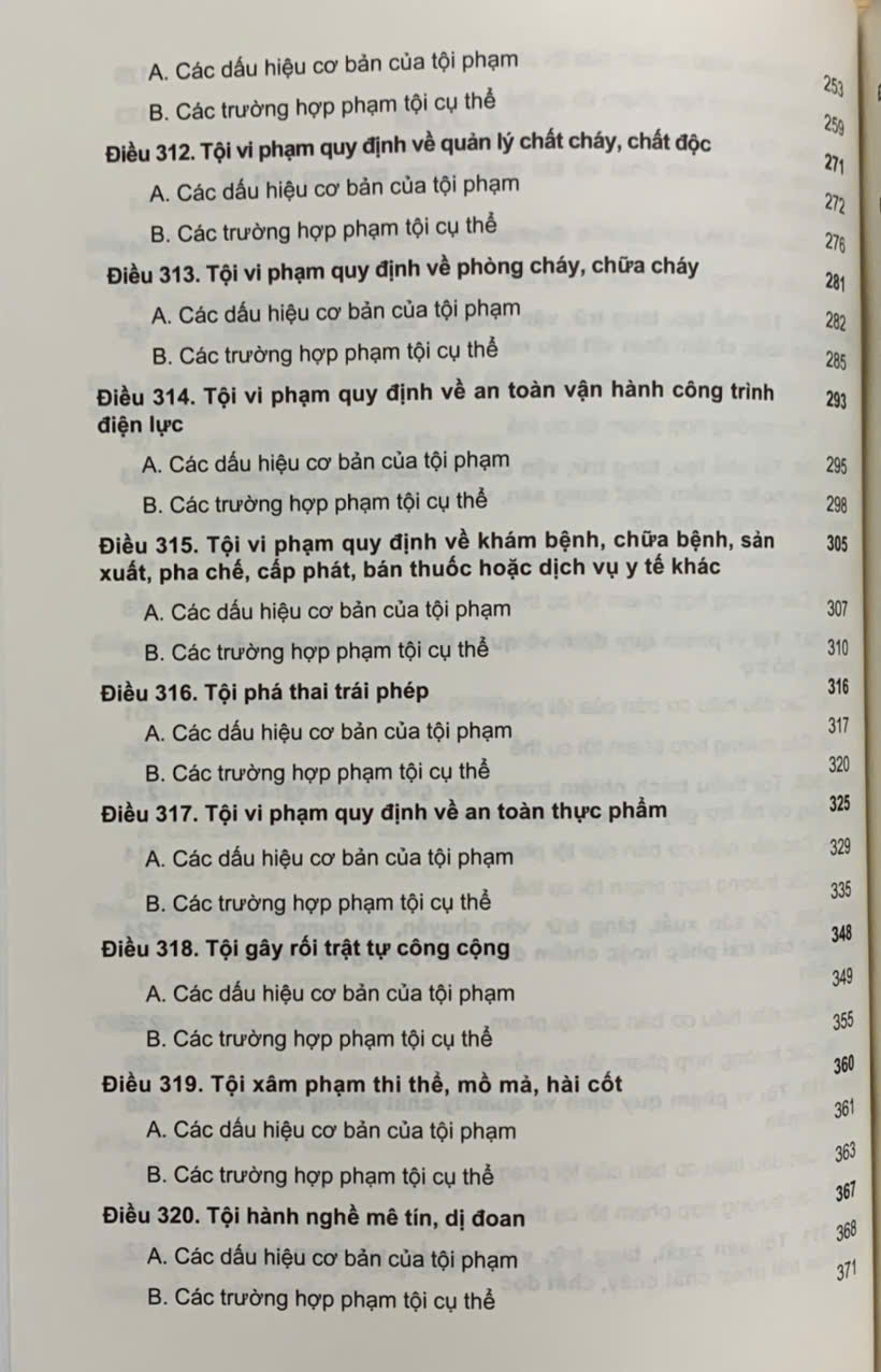 Bình luận Bộ luật Hình sự năm 2015 (Phần thứ hai – Các tội phạm), Chương XXI, Mục 3, 4: Các tội phạm khác xâm pham an toàn, trật tự công cộng