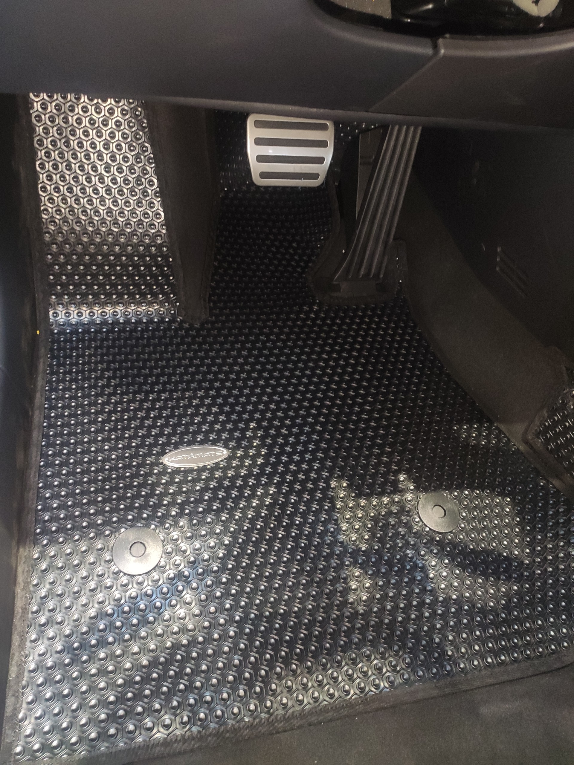 Thảm lót sàn KATA cho xe Vinfast VF6 ( 2023 - nay) - Hàng chính hãng không mùi, chống thấm, không ẩm mốc