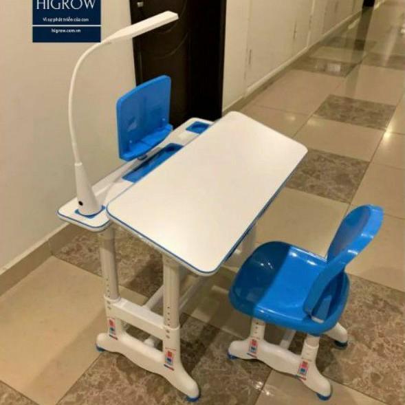 (Size 80cm) Bàn Học Chống Gù Chống Cận Thông Minh B05 ( Có Kèm Đèn và Kẹp Sách)