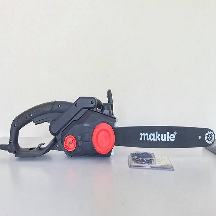 Máy cưa Makute EC004