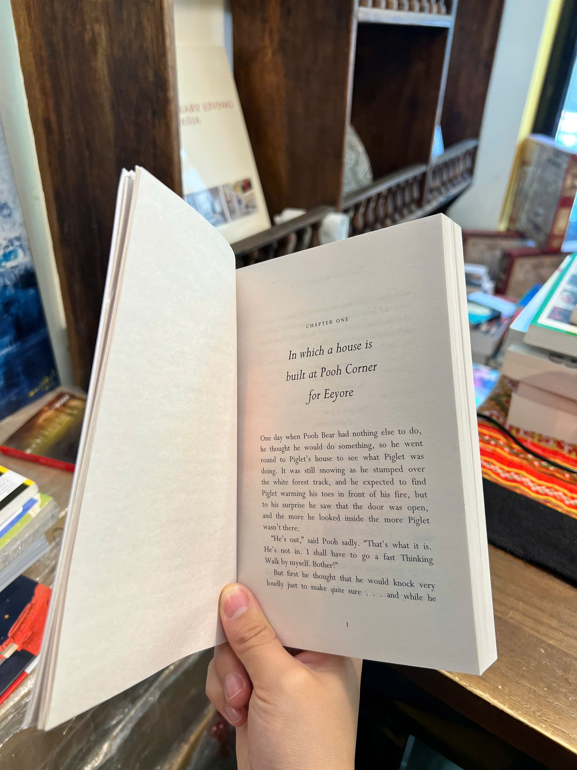 Sách - Winnie-the-Pooh Classics: House At Pooh Corner by A. A. Milne | Childrens Novel / Ngoại văn