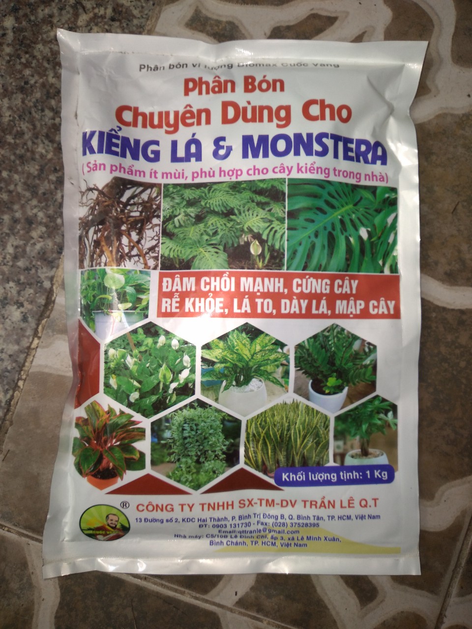 Phân Bón Dùng cho Cây Kiểng Lá và Monstera không có mùi hôi Gói 1kg