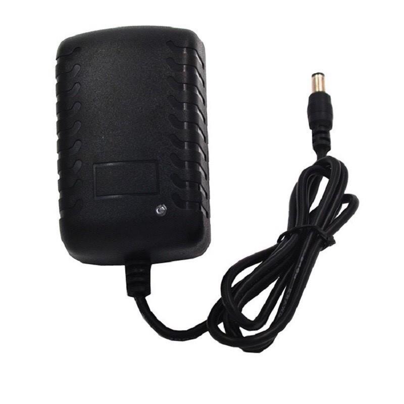 Sạc bình ắc qui 12V-1000mA ô tô xe máy điện đồ chơi phụ kiện đồ chơi cho bé