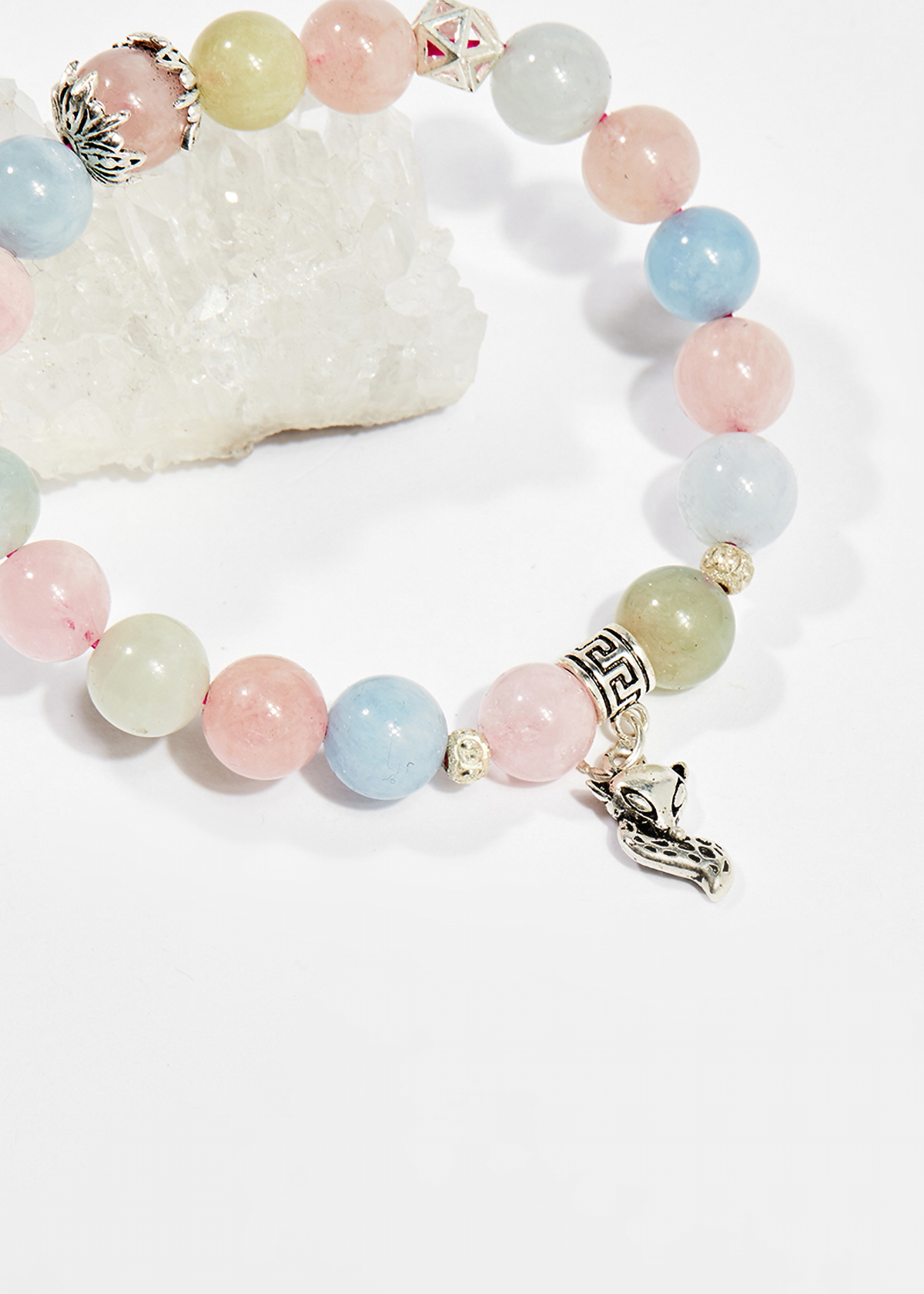 Vòng tay phong thủy nữ đá beryl charm hồ ly 8mm - Ngọc Quý Gemstones