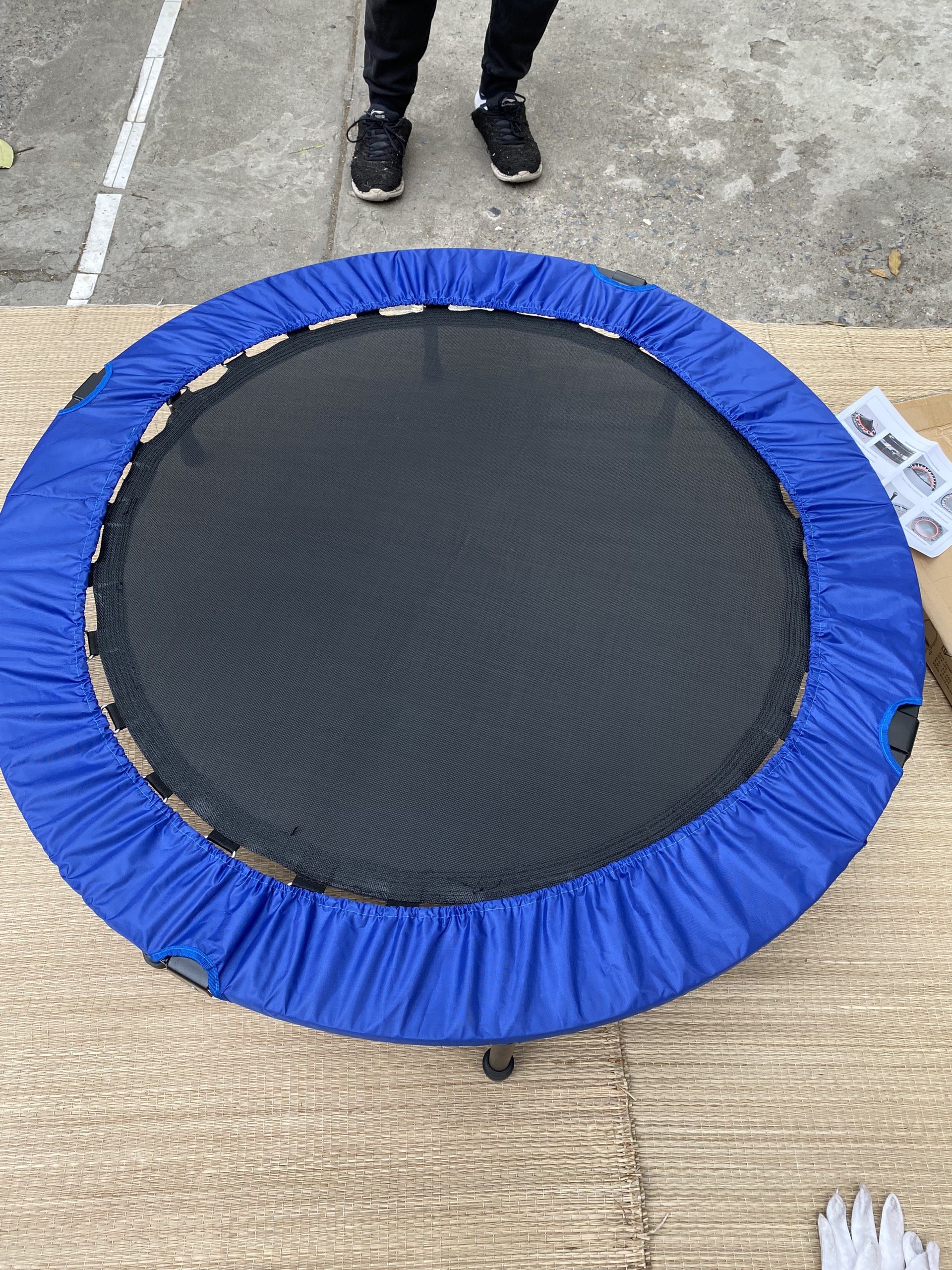 Sàn nhún cho bé bạt nhún lò xo vận động cho cả nhà Trampoline giúp tập thể dục toàn thân