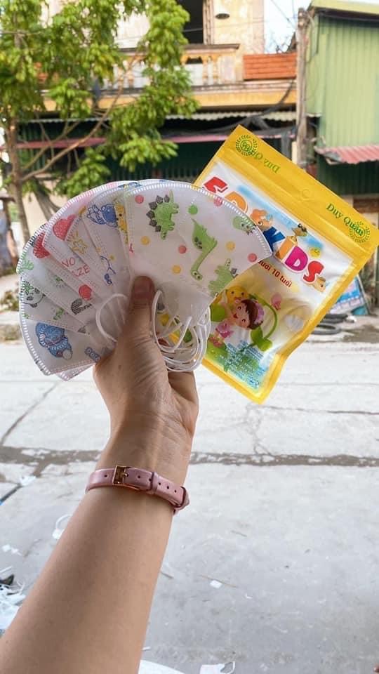 1 thùng/100 cái Khẩu trang trẻ em 5D cao cấp thương hiệu Duy Quân phù hợp cho trẻ từ 1-10 tuổi