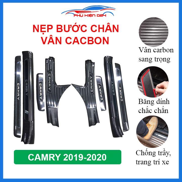 Bộ nẹp bước chân trong ngoài vân Cacbon xe Camry 2019-2020 chống trầy làm đẹp ô tô