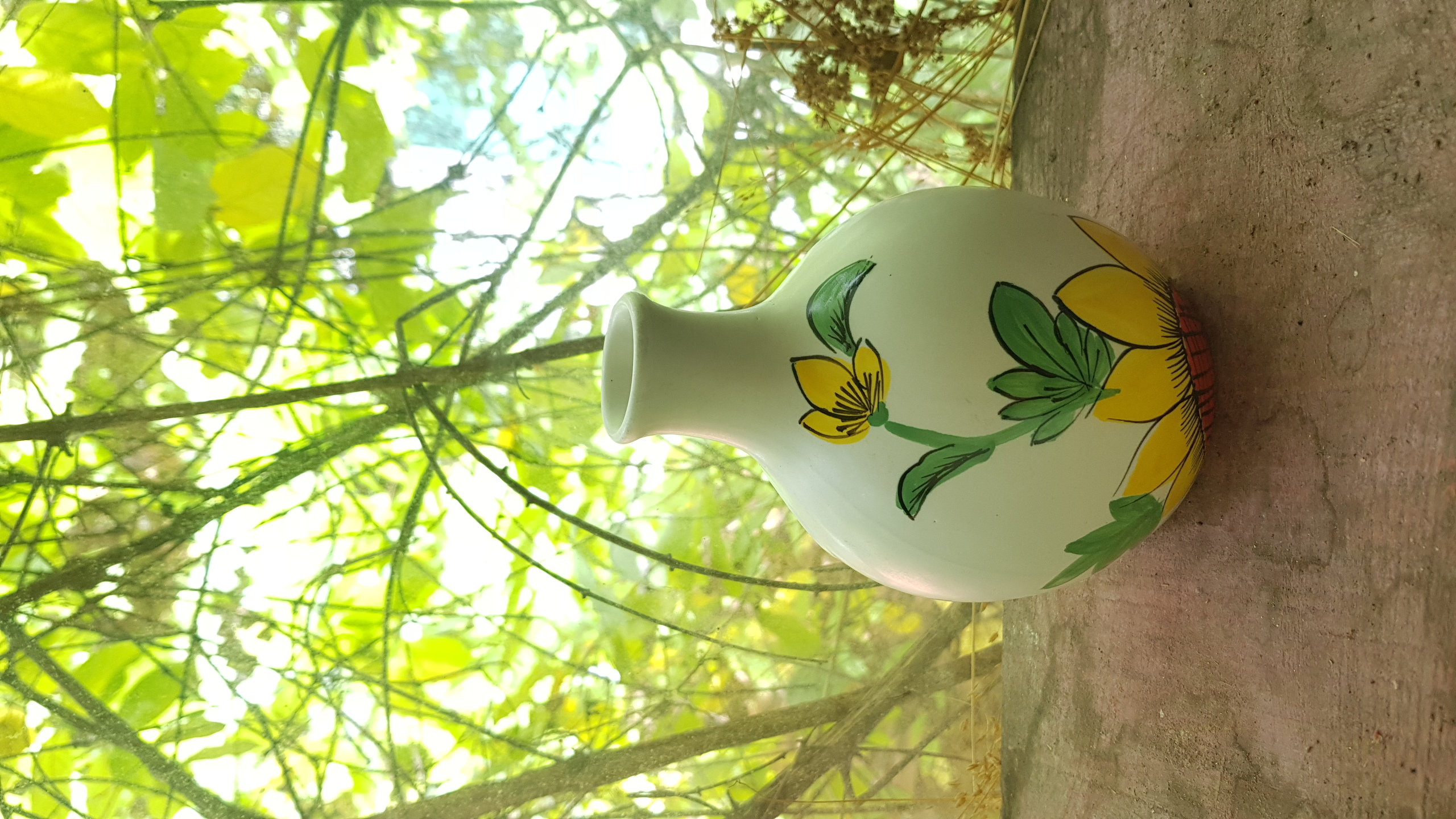 Bình hoa, bình cắm hoa tròn miệng nhỏ cao 15cm, với nhiều hoa văn xinh xắn, phụ kiện trang trí góc học tập, làm việc, gốm Bát Tràng. Giao từ HCM