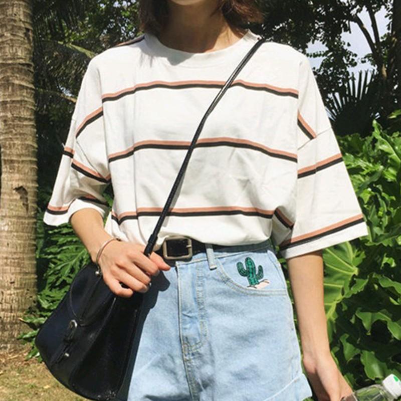 Áo Thun Tay Ngắn Hoạ Tiết Kẻ Sọc Thiết Kế Dáng Rộng Thoải Mái