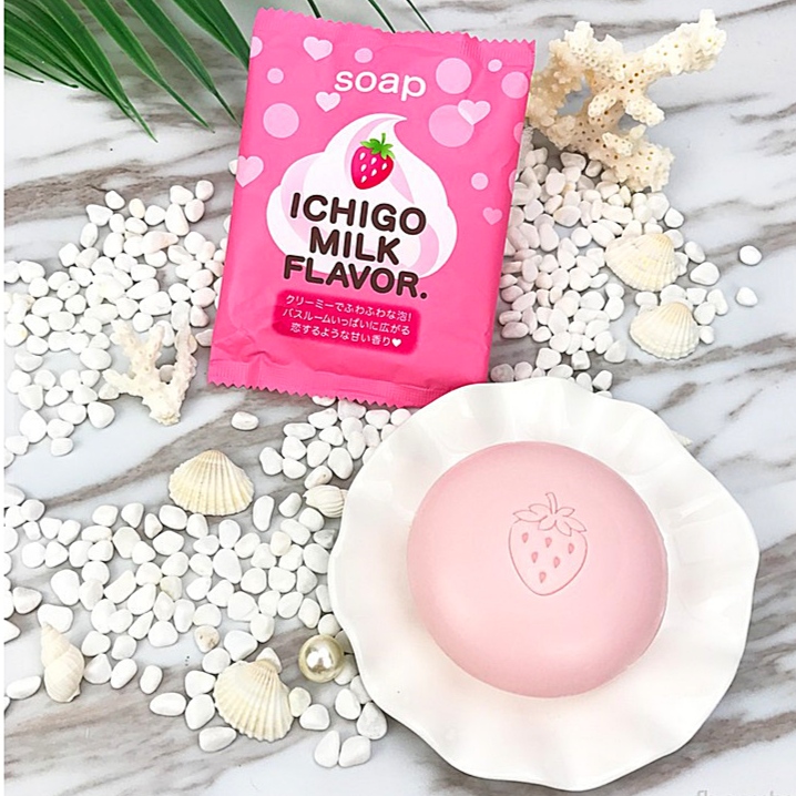 Xà Phòng Tắm Dưỡng Da Trắng Sáng Chiết Xuất Từ Sữa Và Dâu Tây Pelican Petit Berry Soap Strawberrry Milk (80g)