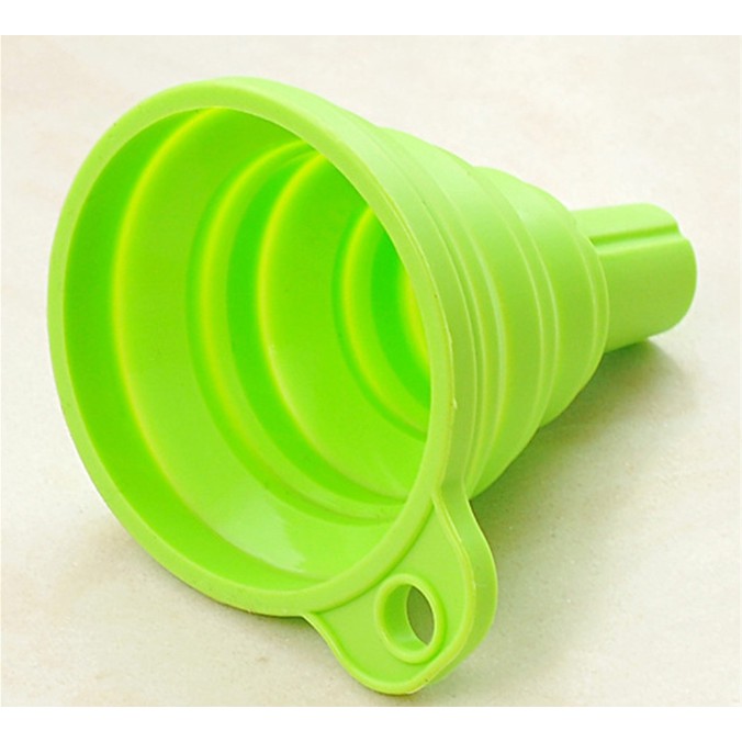 Phễu silicon gấp gọn tiện lợi
