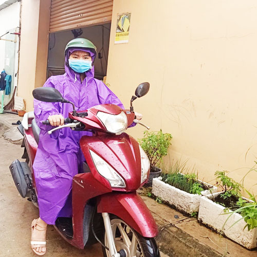 Áo Mưa Khoá Kéo, Áo Mưa Măng Tô Vải Dù Cao Cấp, Hàng Việt Nam, Khổ To Rộng, Chống Thấm Hiệu Quả, Phù Hợp Nam Và Nữ, Có Túi Đựng, Có Lựa Chọn Màu Sắc