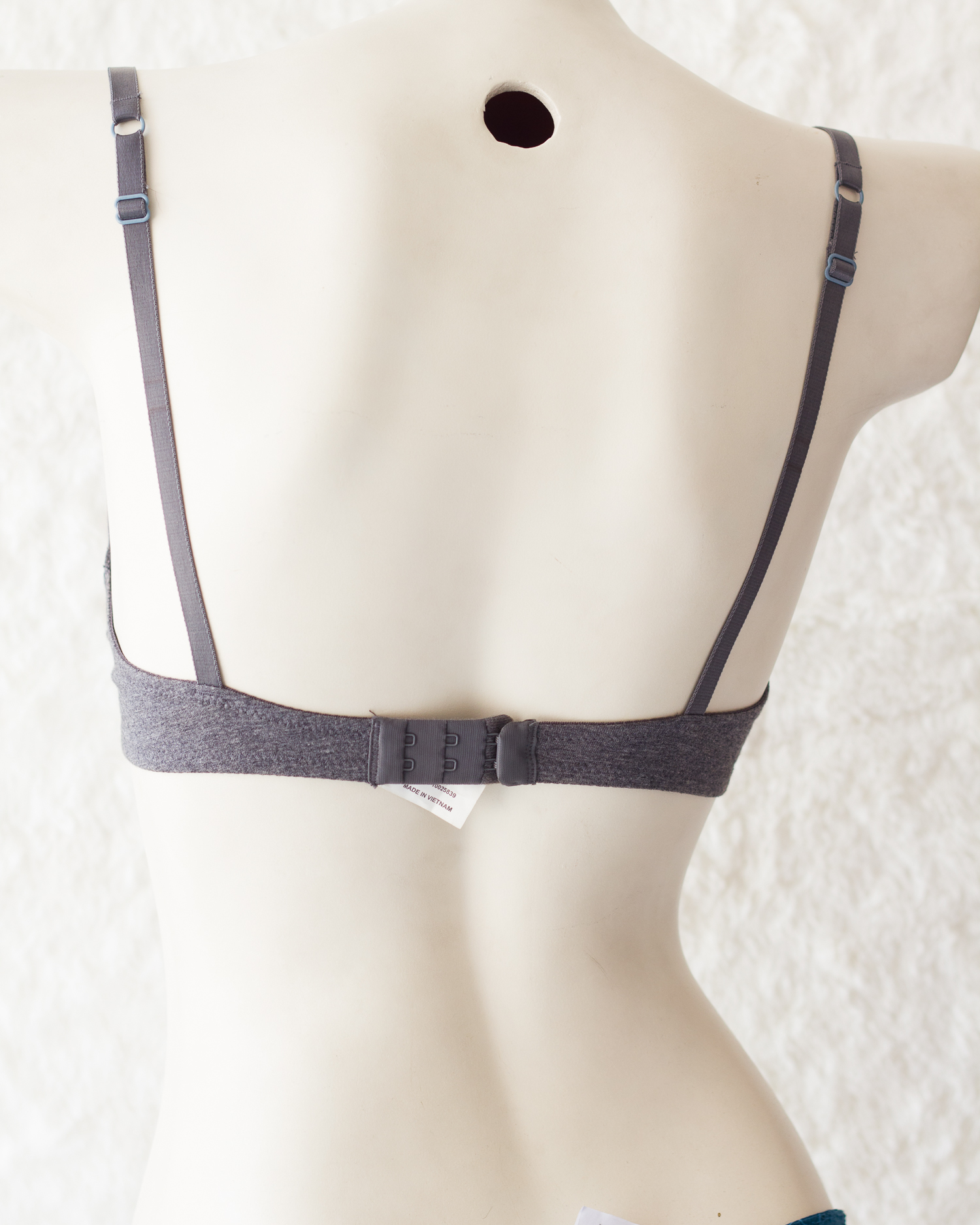 Áo Ngực Cotton Trơn Mút Mỏng Có Gọng SP001507