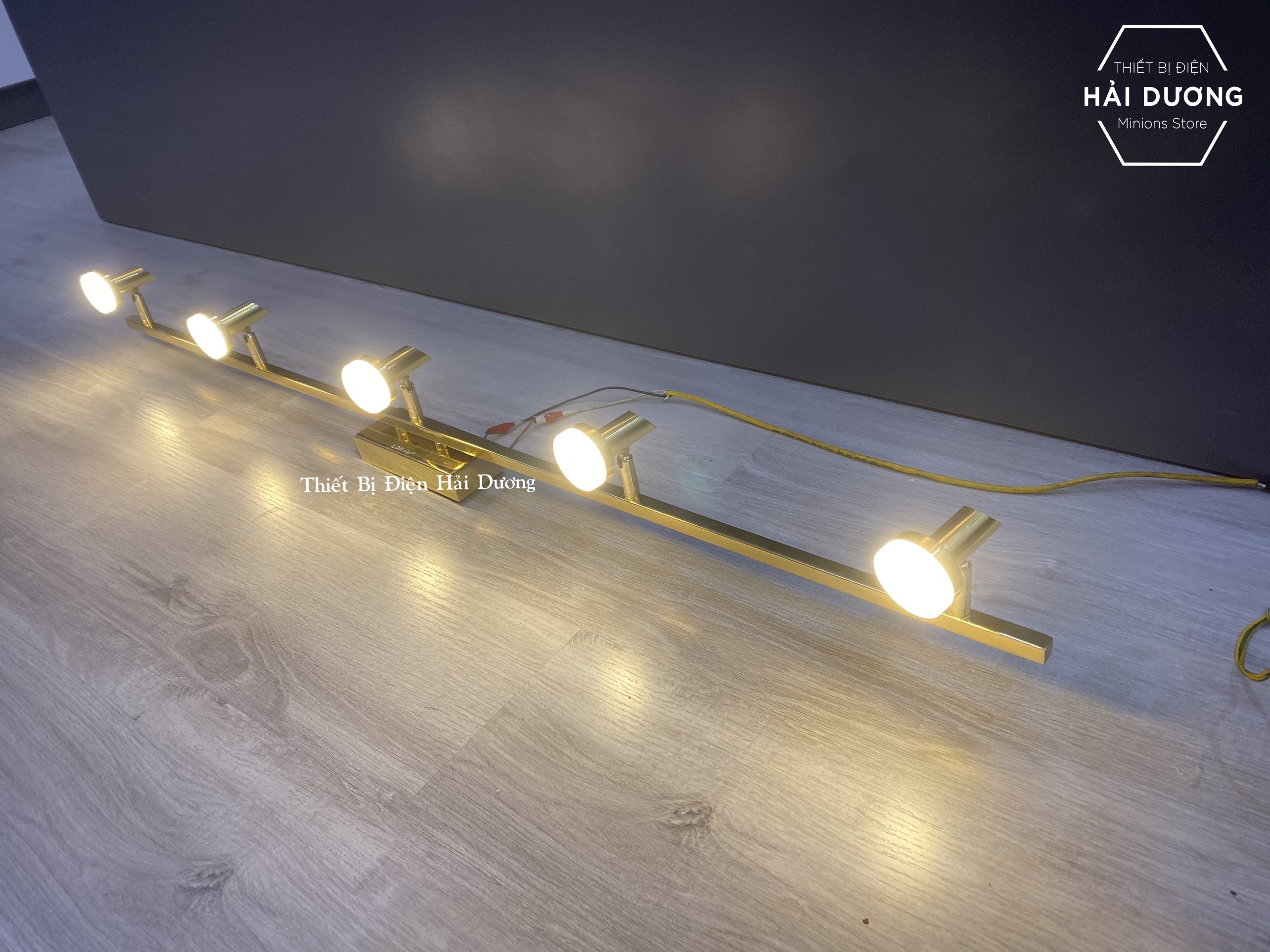 Đèn soi tranh - Đèn rọi gương Led Đèn soi gương model 3603-5 15w - Ánh sáng vàng