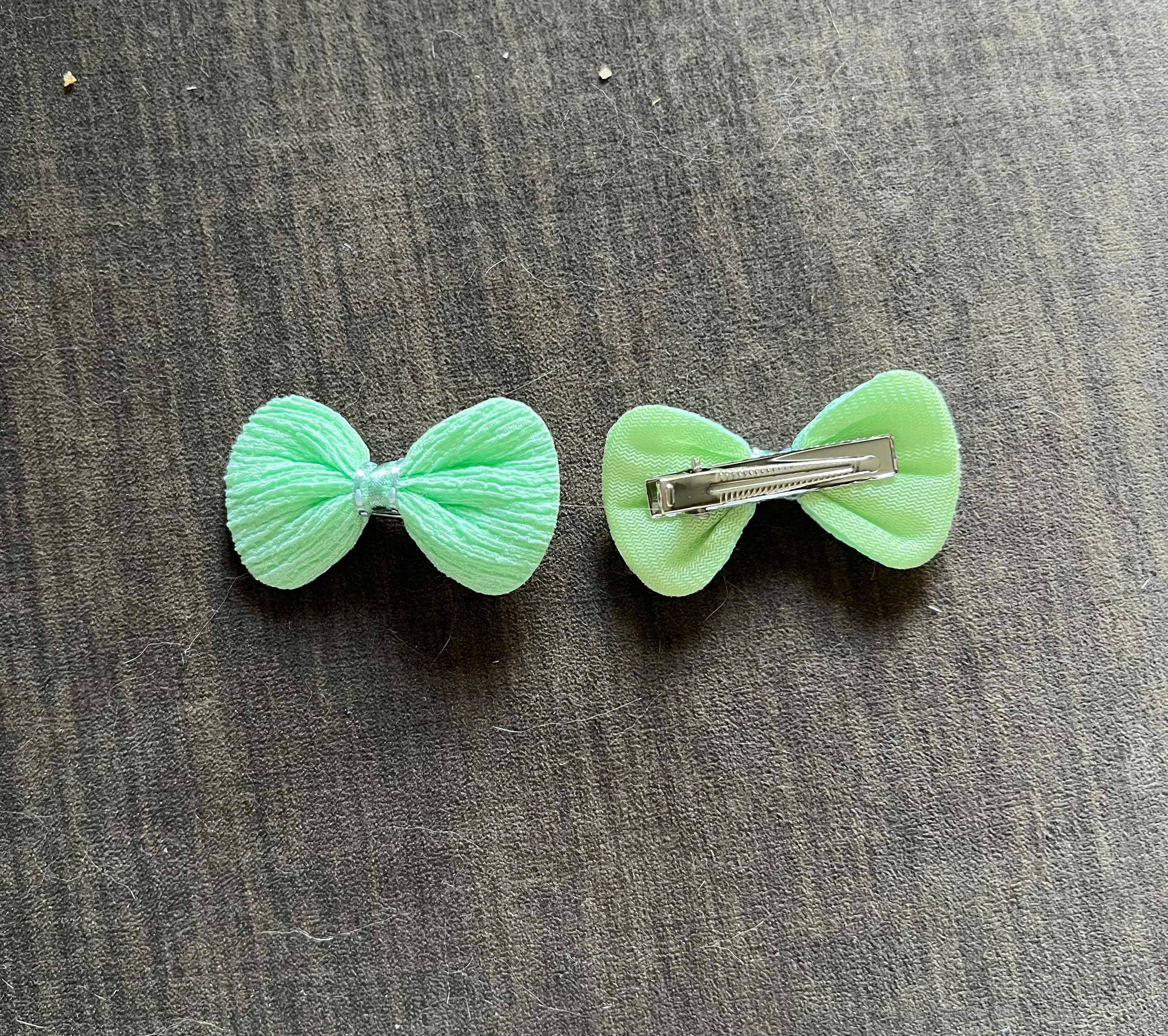 NƠ KẸP TÓC SANG TRỌNG NHIỀU MÀU DỄ THƯƠNG MÃ 13 XINH XẮN CHO THÚ CƯNG CHÓ MÈO