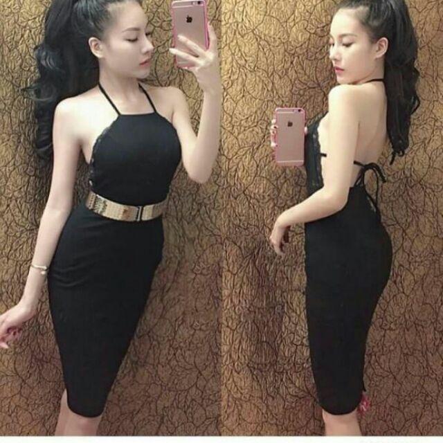 Đầm yếm hở lưng viền ren