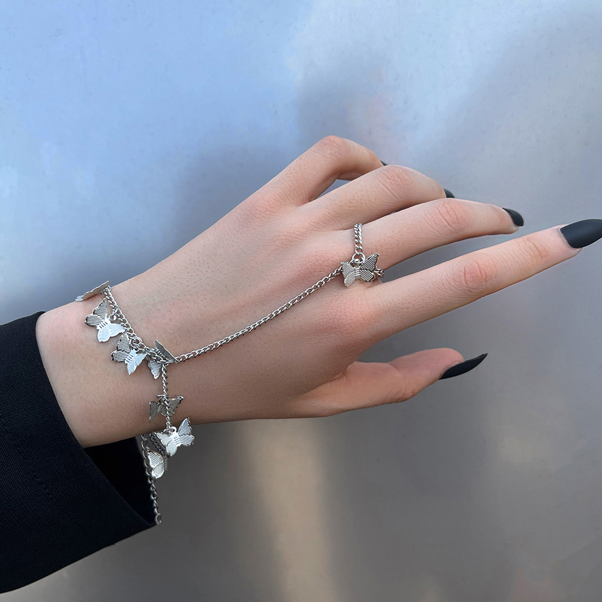 Vòng tay kèm nhẫn cánh bướm 3D ấn tượng siêu cool