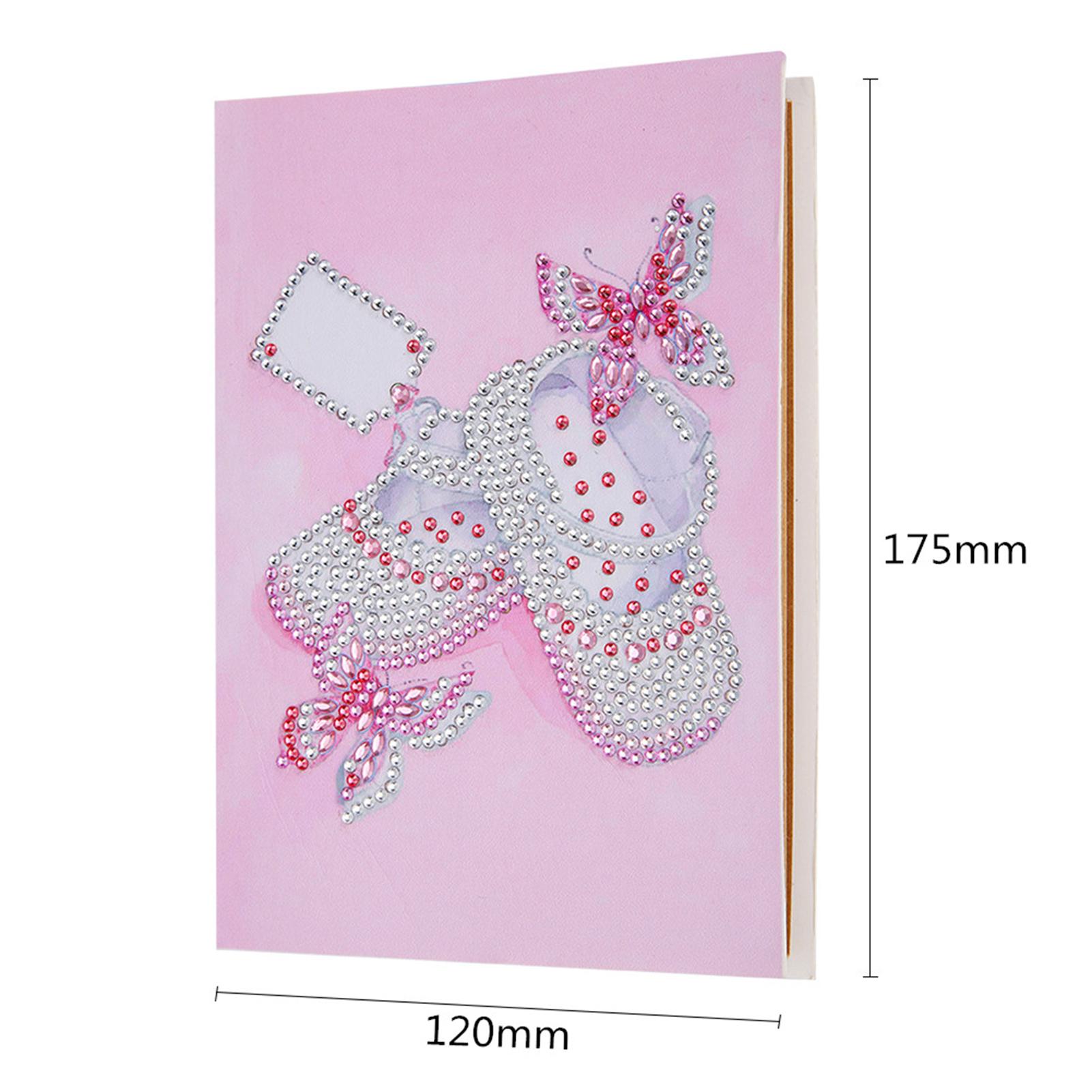 Album ảnh với trang trí kim cương tuyệt đẹp.