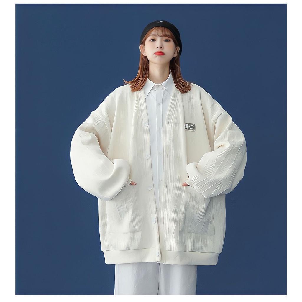 Áo Khoác Cardigan Nữ Logo Ngực Vải Gân Xốp Dáng Rộng Túi Trước