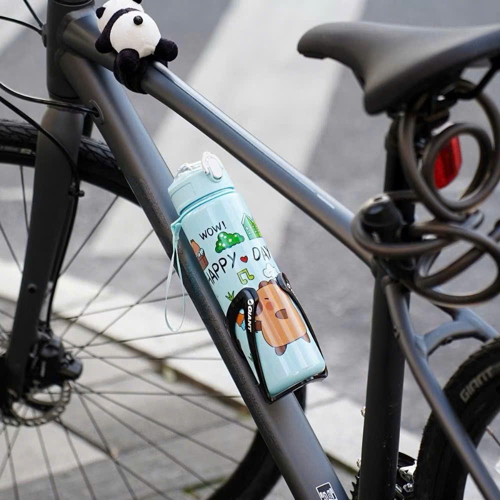 Bình Nước Nhựa 700ml Hình Capybara Siêu Yêu Cho Bé - HÀNG CHÍNH HÃNG MINIIN